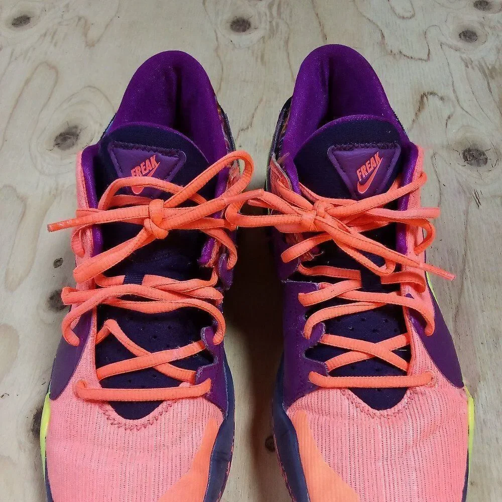 Nike Air Zoom Freak 2 Bright Mango Athletic Basketball Shoes